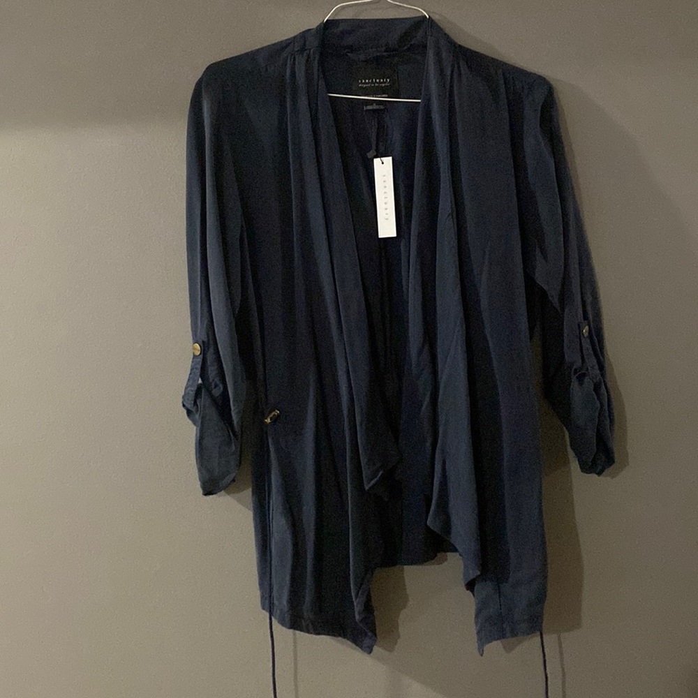 Navy quarter sleeve blazer